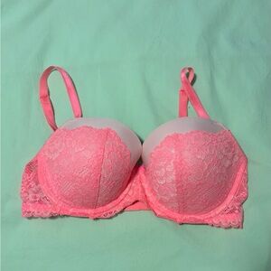 Victoria’s Secret - Dream Angel’s Lined Demi 34DD EUC